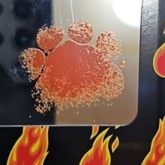 Flamin' Hot Cheetos Eye Shadow Palette - Picture 8 of 13